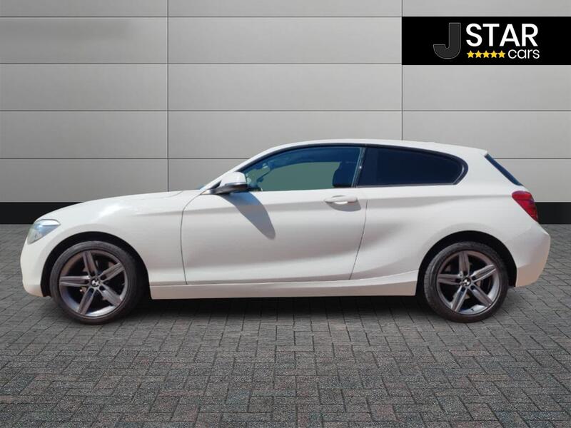 BMW 1 SERIES