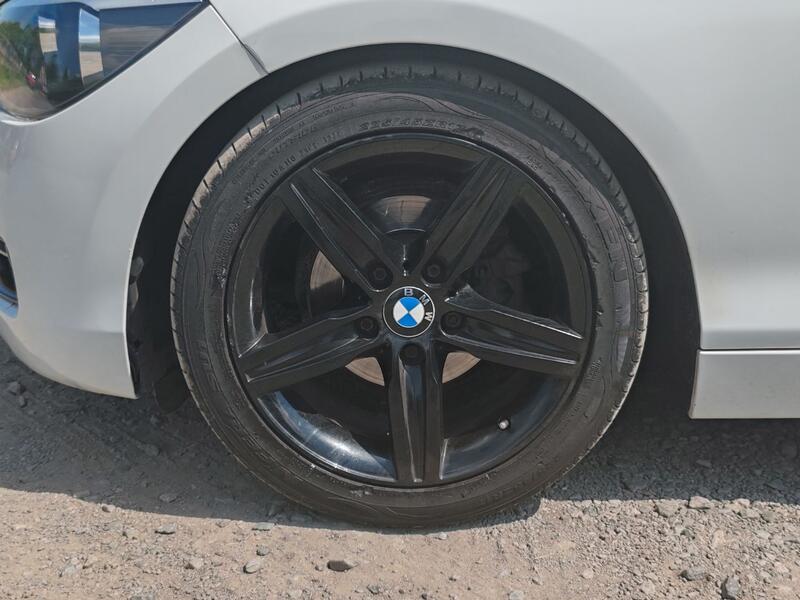 BMW 1 SERIES